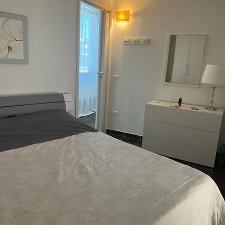 Apartment Dimora Rudiae *
